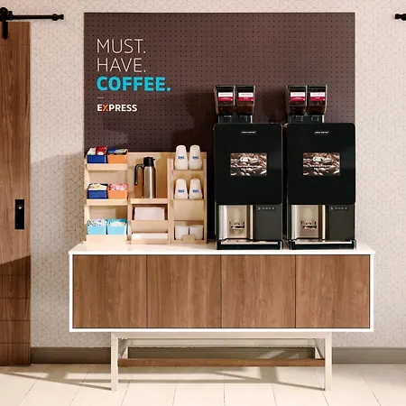 Holiday Inn Express & Suites Laramie West By Ihg