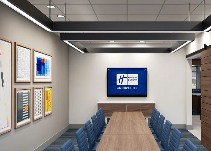Express & West By Ihg 2*